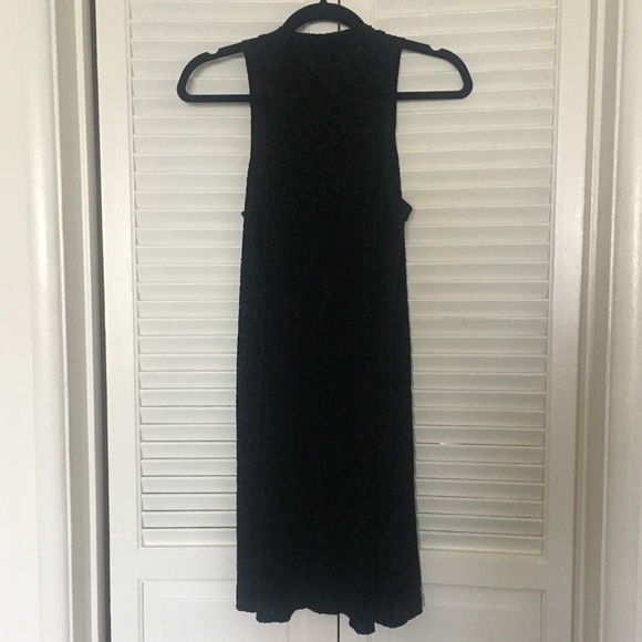 Black Velvet Sleeveless Paisley Burnout Dress - Picture 2 of 5